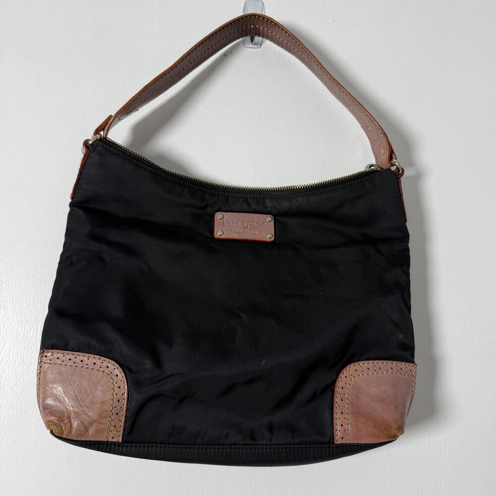Vintage KATE SPADE black nylon shoulder‎ bag with tan leather trim. Luxury Y2K